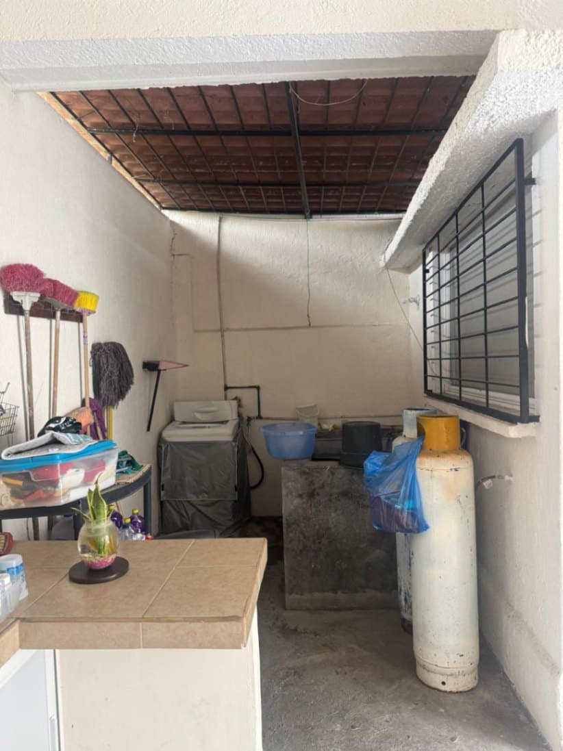 House in Salagua — photo 11