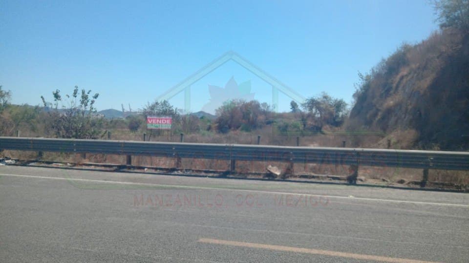 Terreno en LIBRAMIENTO AL NARANJO — foto 3