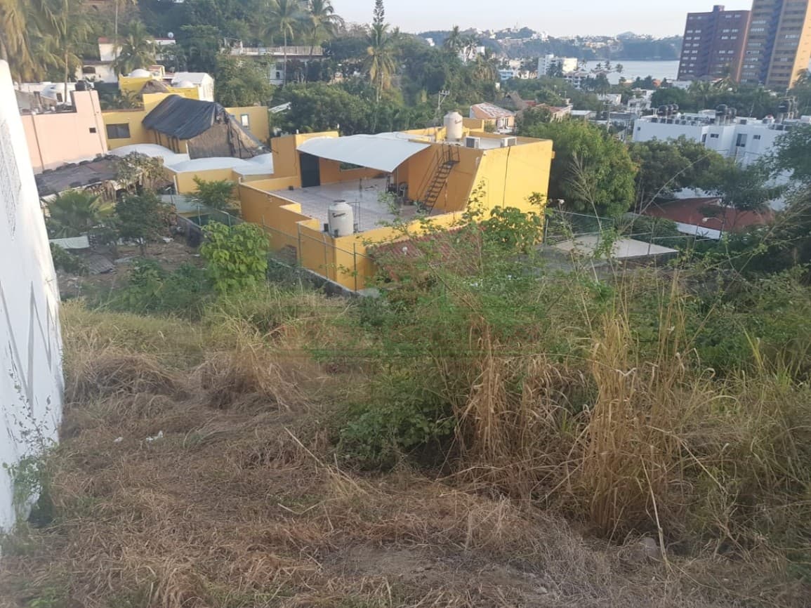 Casa en FRACC. COLINAS DE SANTIAGO — foto 2